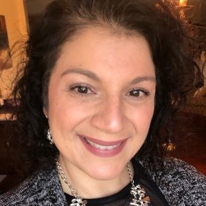 Meet your Posher, Christina